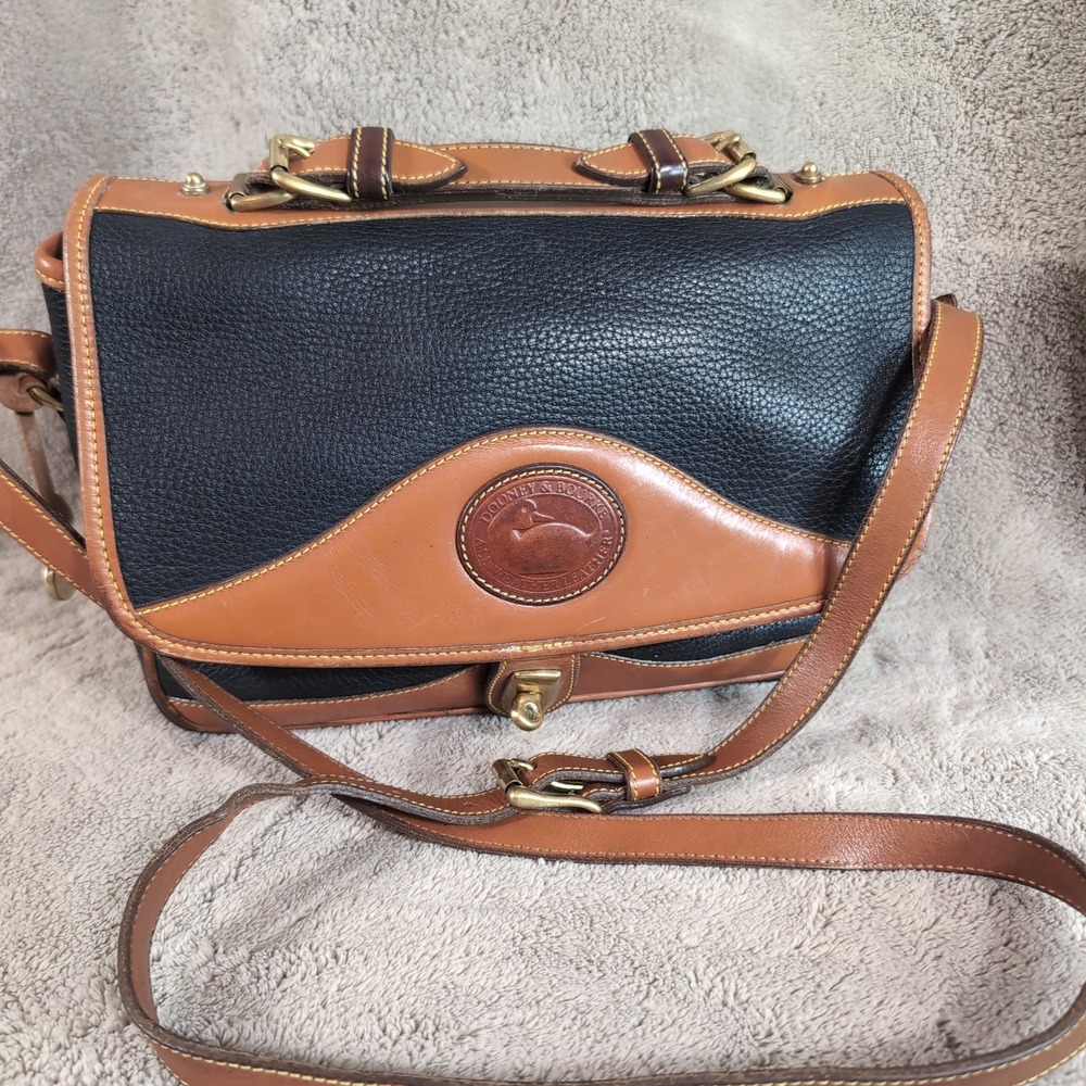 Vintage Dooney & Bourke AWL Black British Tan Leather Crossbody Satchel Bag